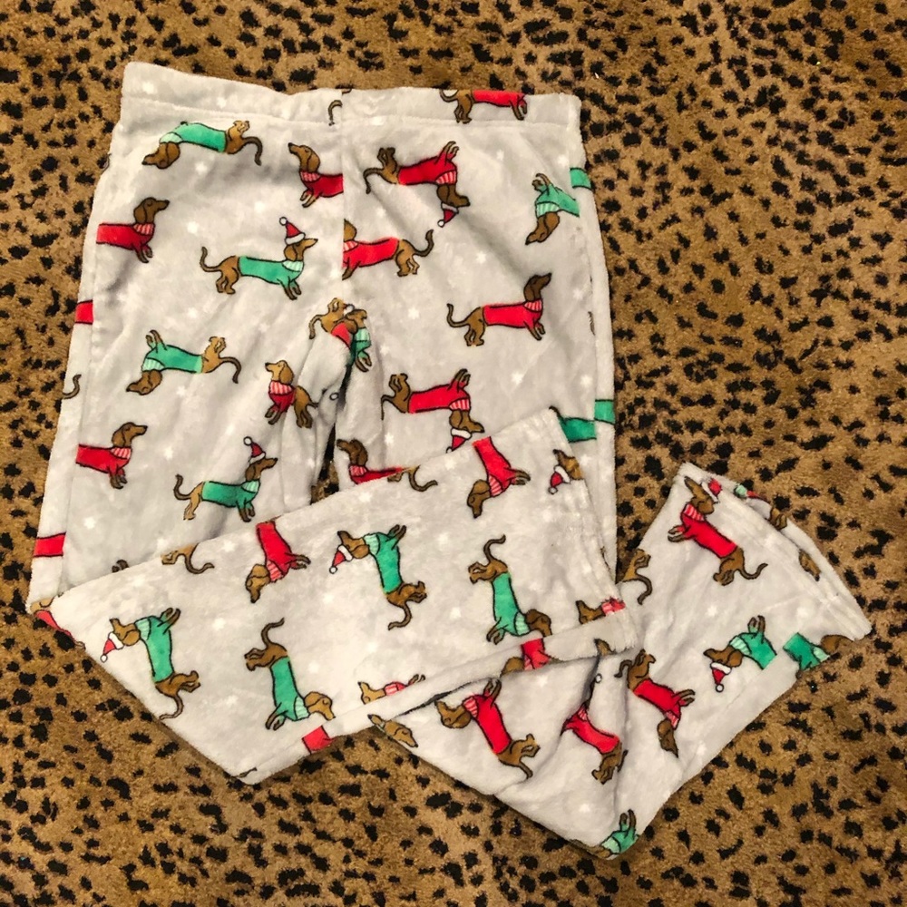 Fuzzy soft pajama bottoms with cute doggies